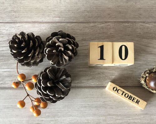 10月