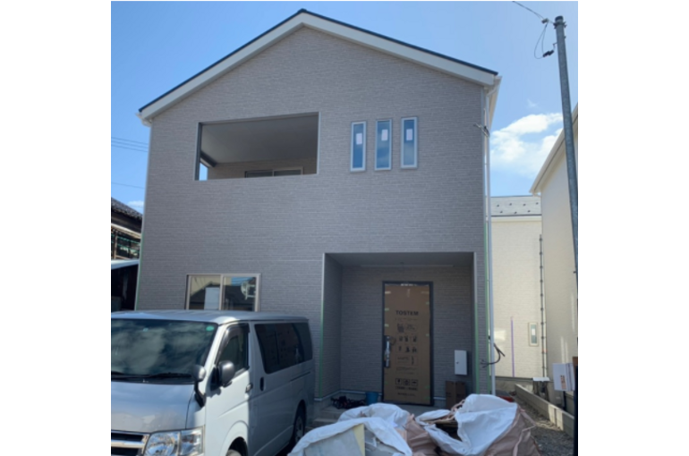 泉本町4丁目　外観完成